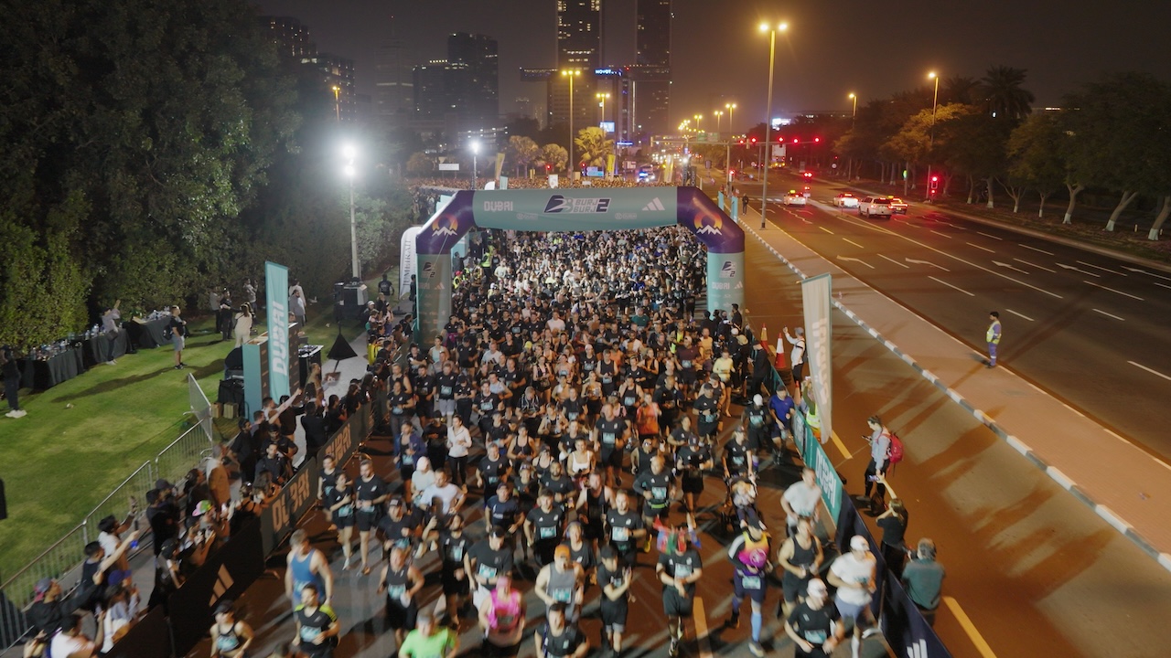 Runners taking part in the Burj2Burj half marathon in Dubai